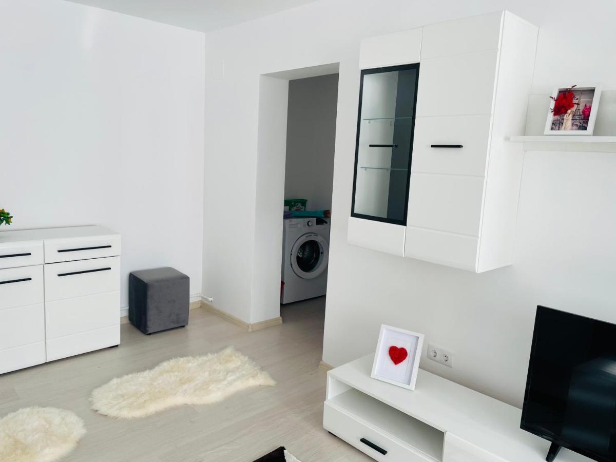 Apartament Incantator Крайова Экстерьер фото